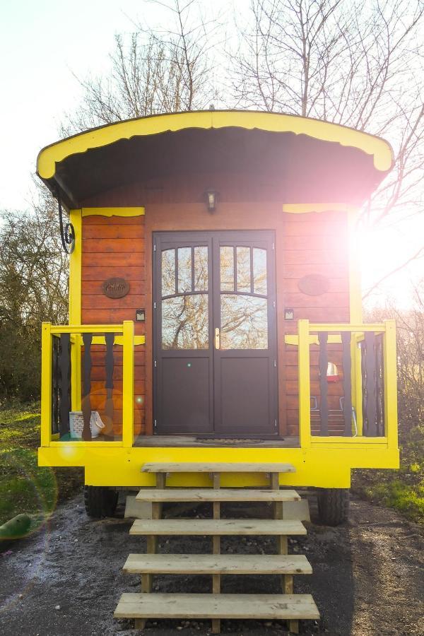 Le Domaine Des Droles De Dames Vendégház Buding Kültér fotó